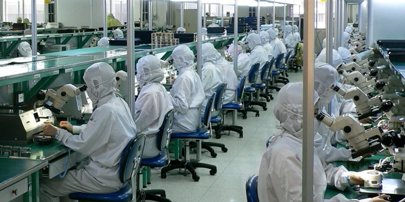 Healthcare & Cleanroom Environments